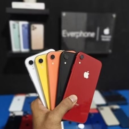iP XR 64 & 128GB