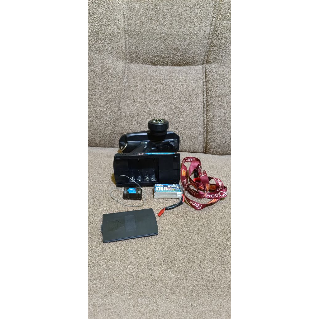 txrx remote dumbo rc 4ch bekas copotan rgt 136161