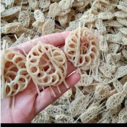 

Kerupuk rafael mentah / seblak rafael / Babangi kerupuk mentah rafael harum gurih