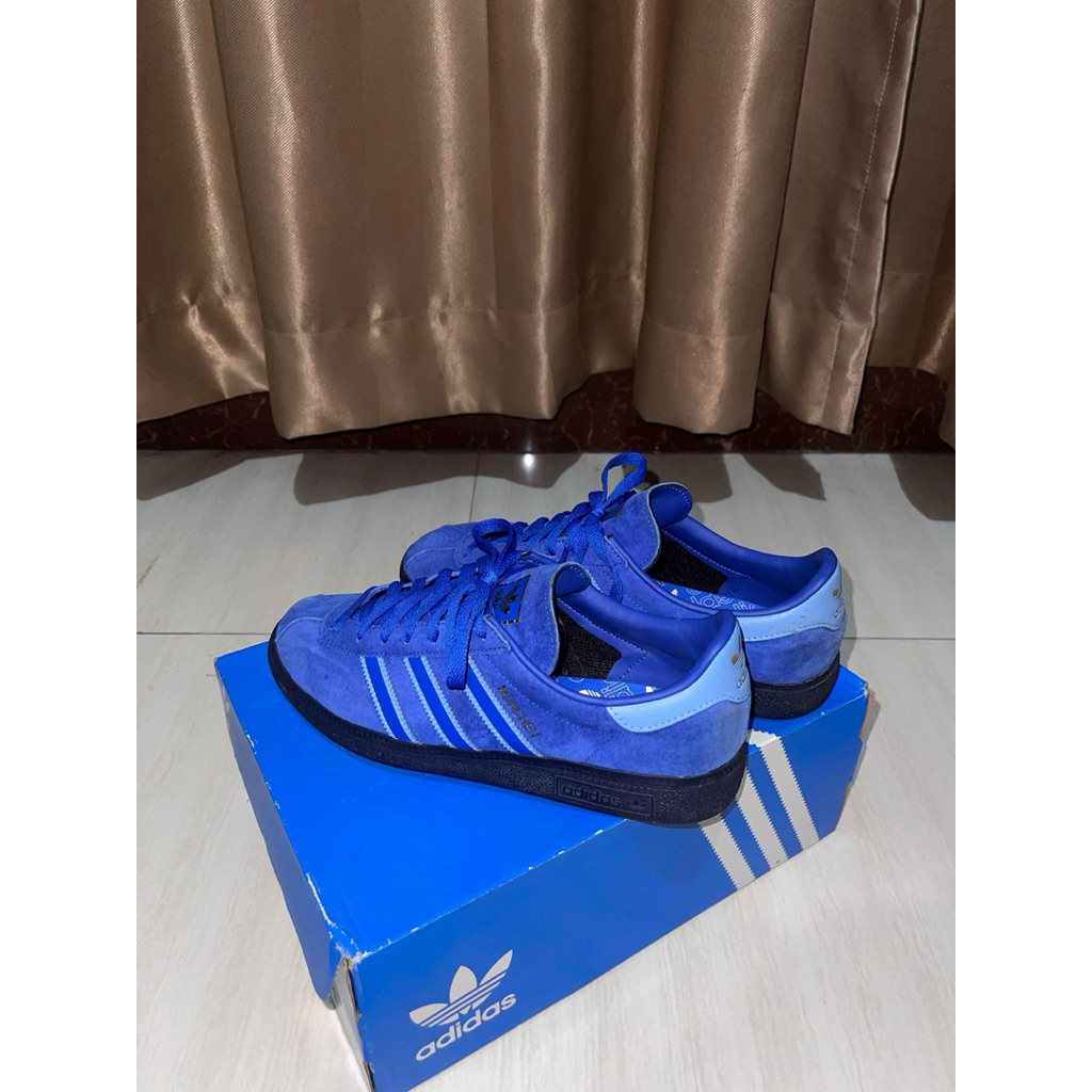 Adidas munchen blue paradise sz 42