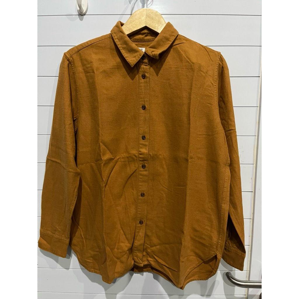 UNIQLO FLANNEL POLOS PRELOVED