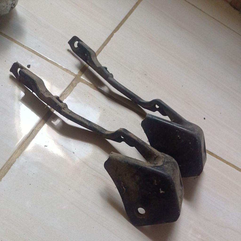 tutup sensor cvt Vario 125/150 led old