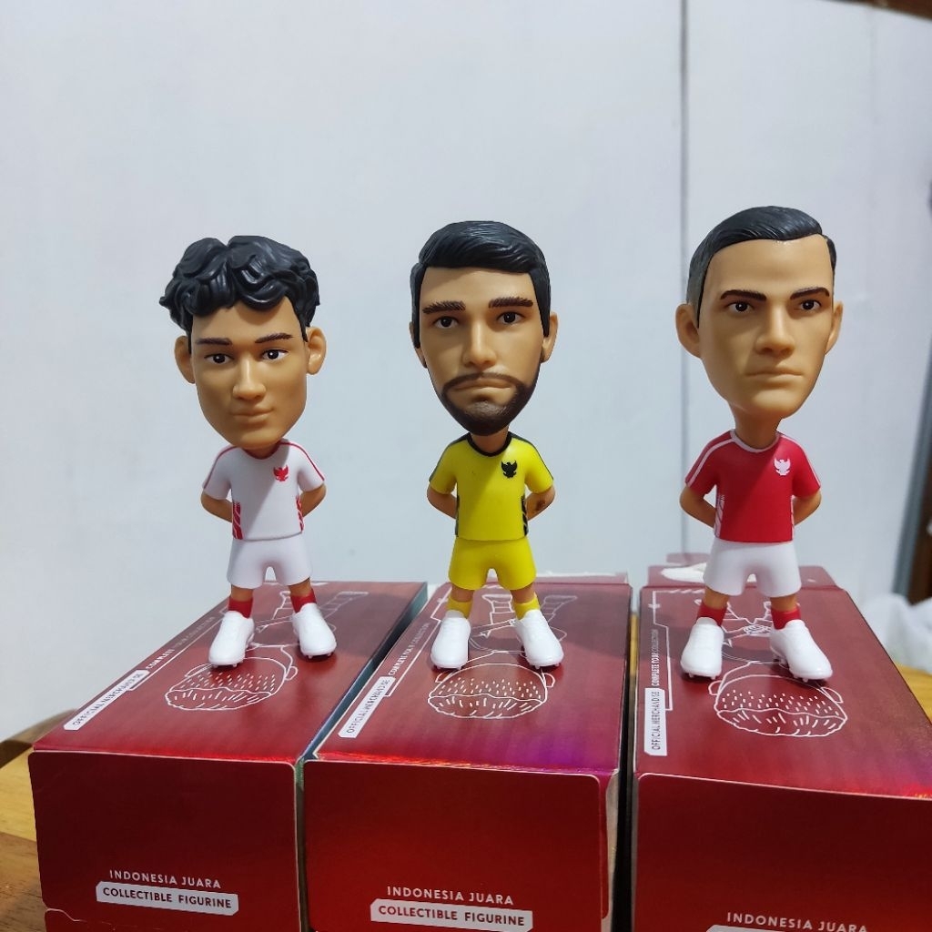 Indonesia Juara Collectible Figure Figurine Alfamart Marten Paes Jay Idzes Rafael Struick Marselino