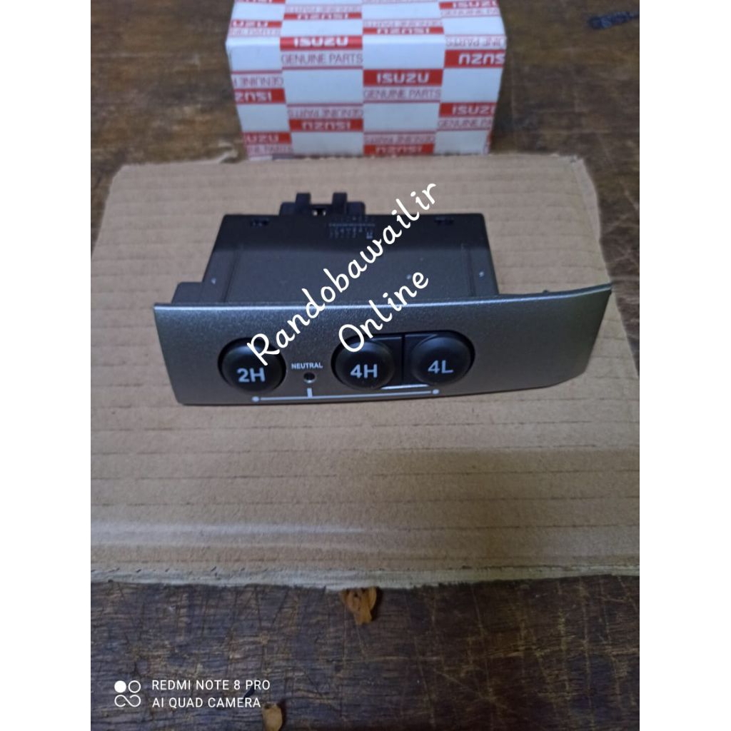 Switch Saklar 4Wd Isuzu Dmax 4JJ Original