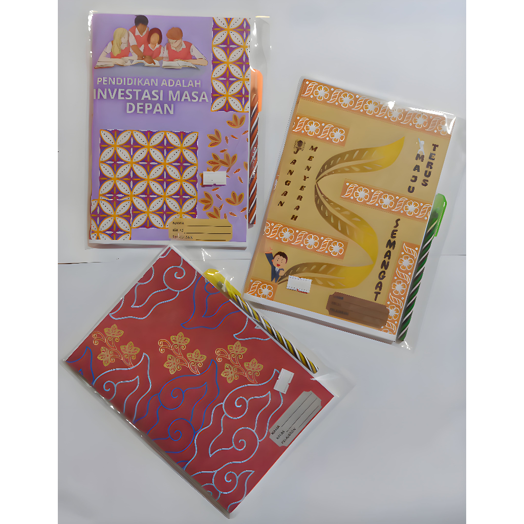

Kostum Buku Tulis batik