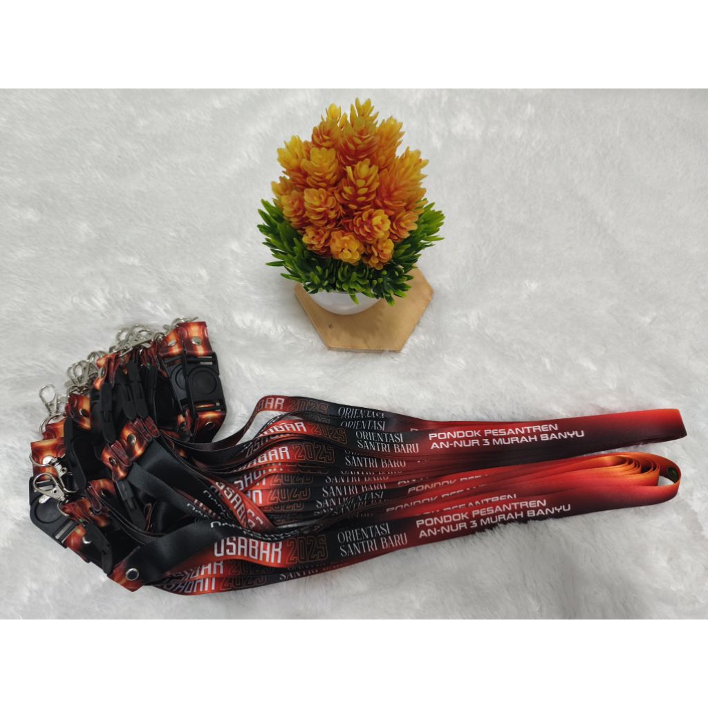 

lanyard custom / Tali lanyard custom / id card Lanyard custom / lanyard malang / lanyard surabaya / lanyard custom malang / lanyard custom surabaya