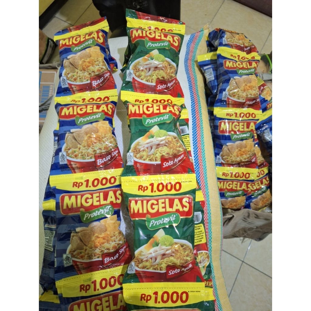 

(Termurah) MI GELAS INSTAN RENTENGAN ISI 15 PCS | BANYAK RASA | MI GELAS PROTEVIT | MI GELAS 1000 AN | MI GELAS LANGSUNG SEDUH