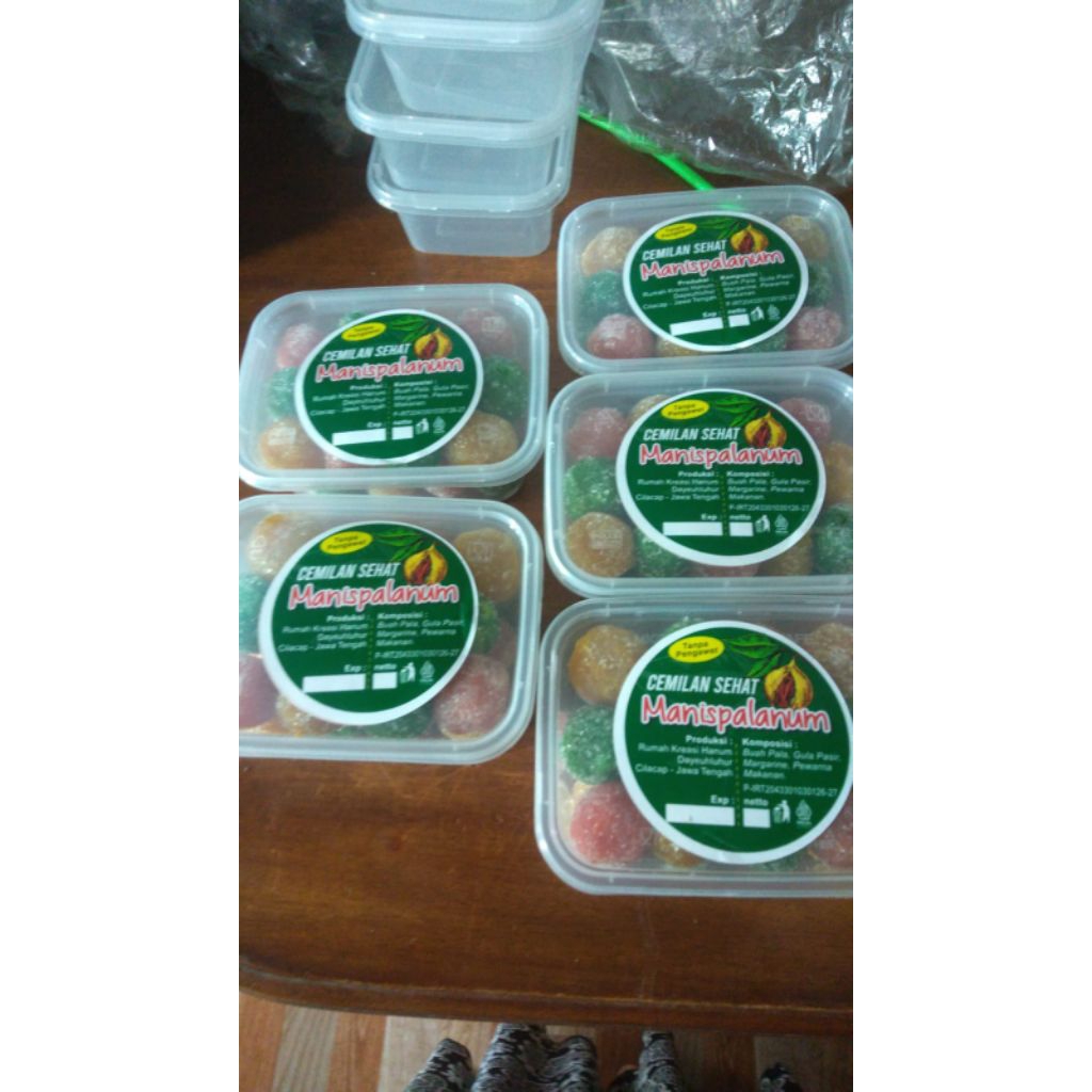 

Manisan buah pala alami