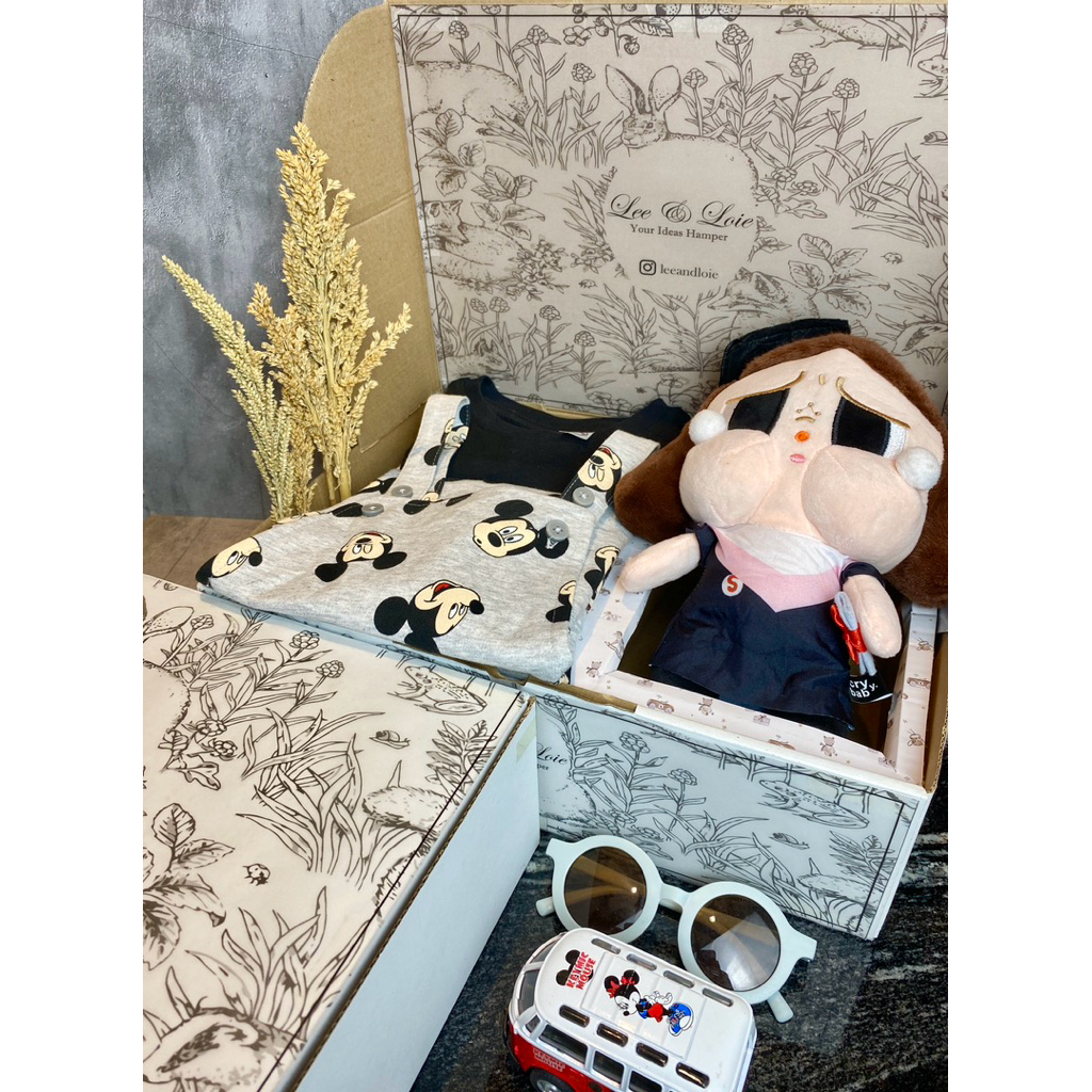 Hampers mewah kado set anak H&M mickey Cry Baby
