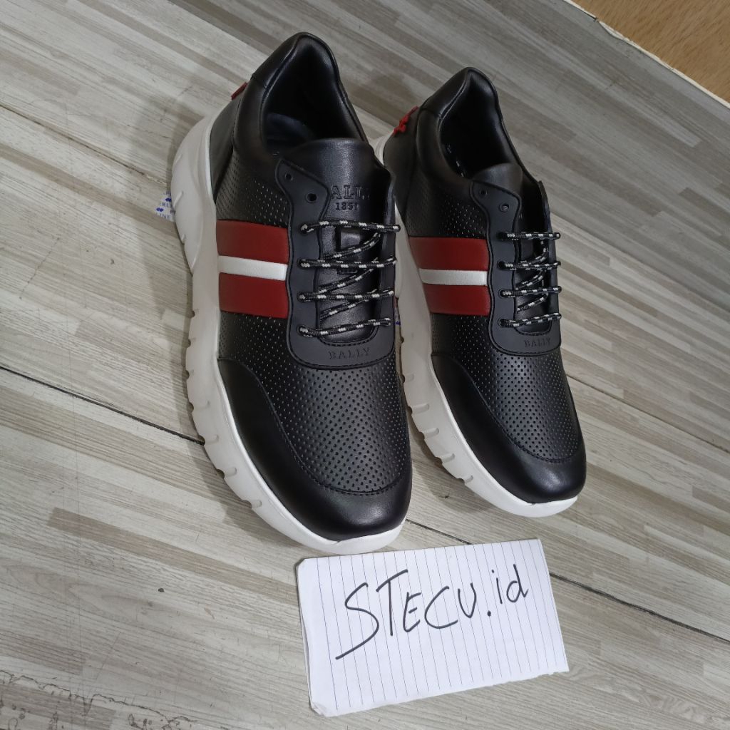 sepatu pria sneaker bally hitam cowok new