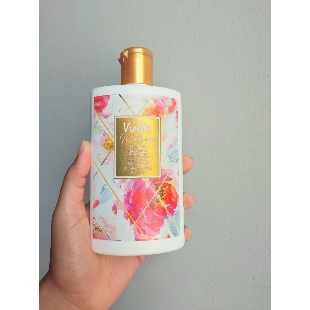 VIVELLE Parfumed Brightening Body Lotion 250ml Mon Amour