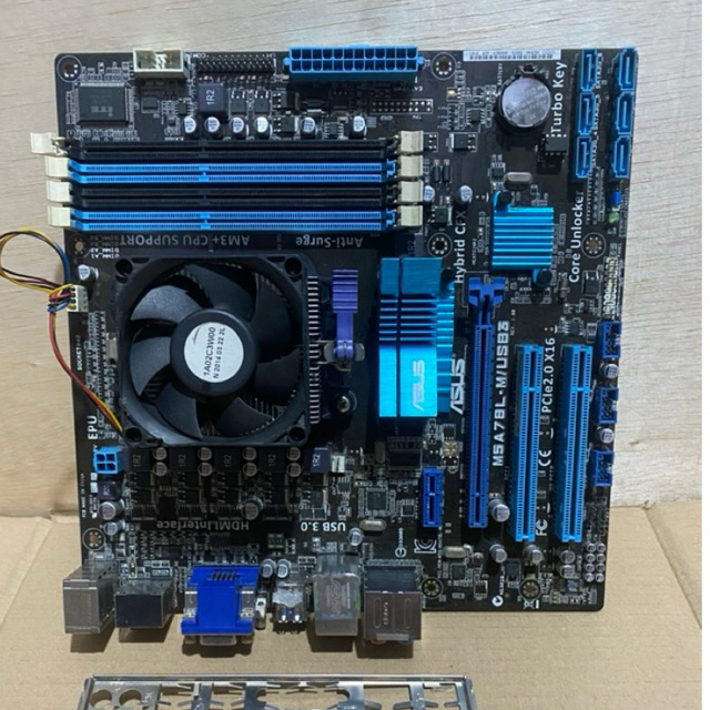 Motherboard Mobo Amd Am3+ plus Prosesor Amd FX 4300