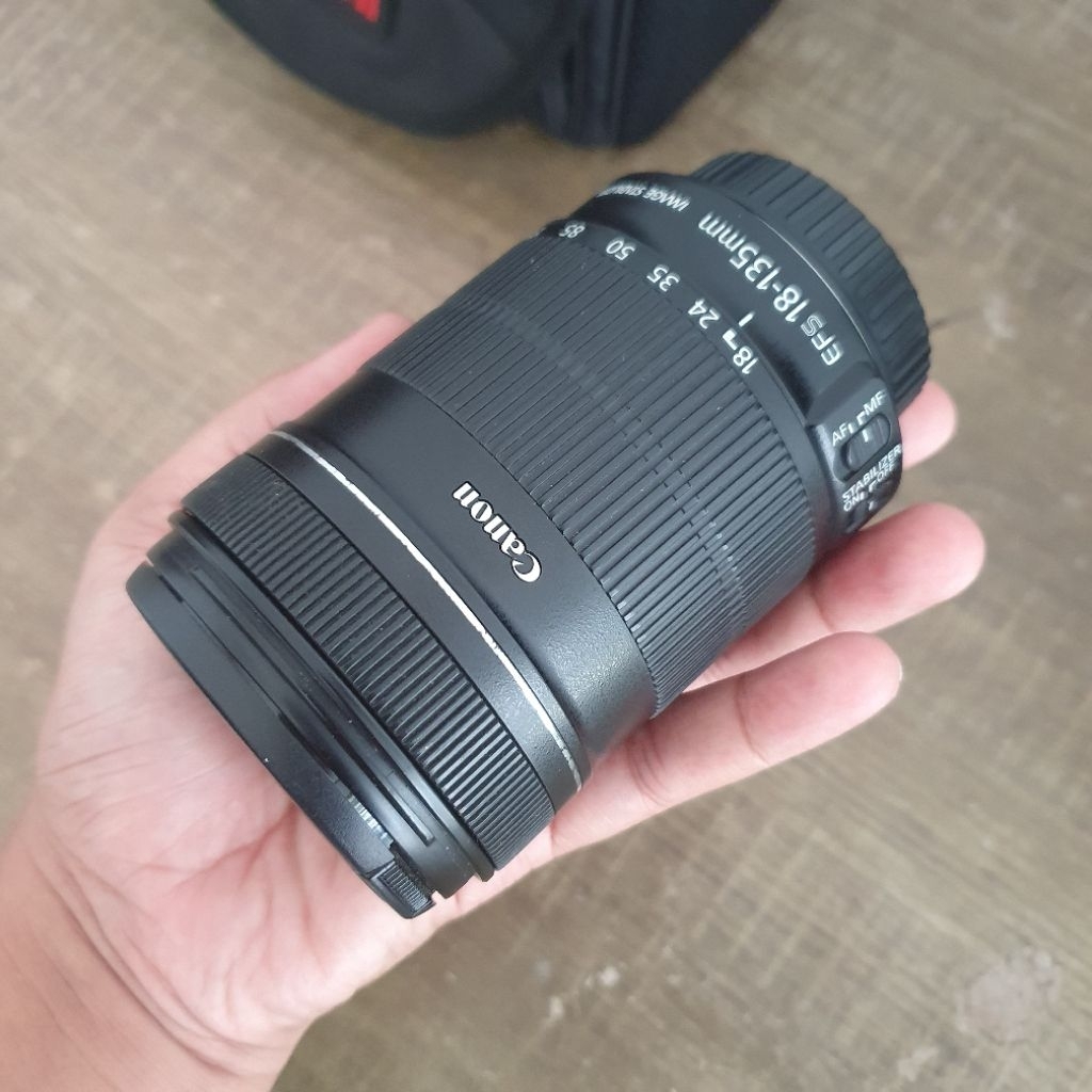 Lensa canon 18-135mm IS