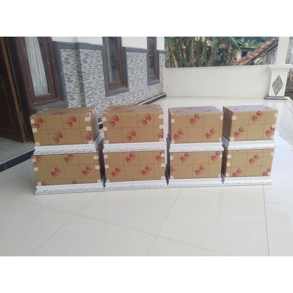 

kotak hantaran 8 box