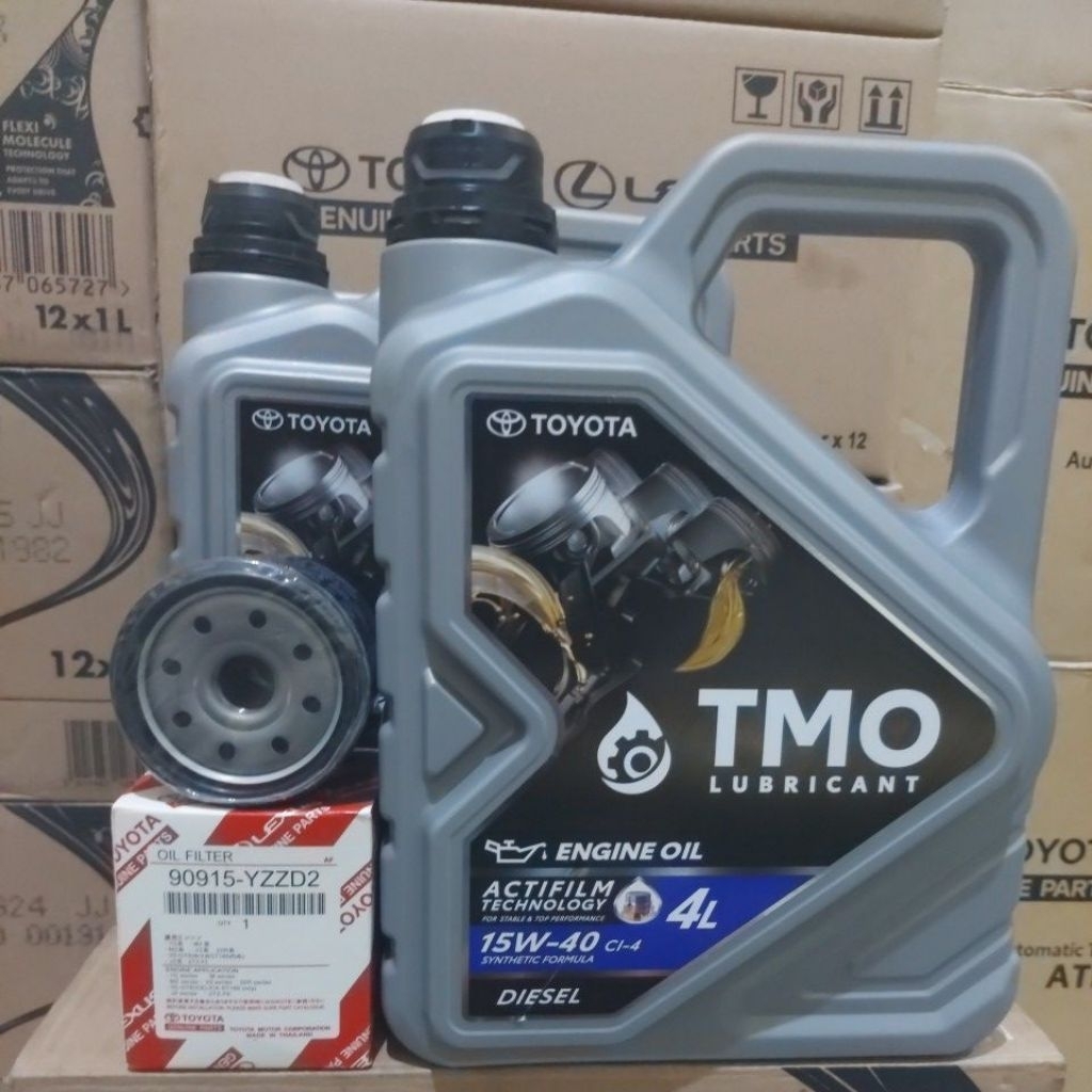 Paket Ganti Oli Mobil Fortuner Innova Hilux Oli Mesin Toyota TMO 15W-40 Diesel Kemasan 8 Liter dan F