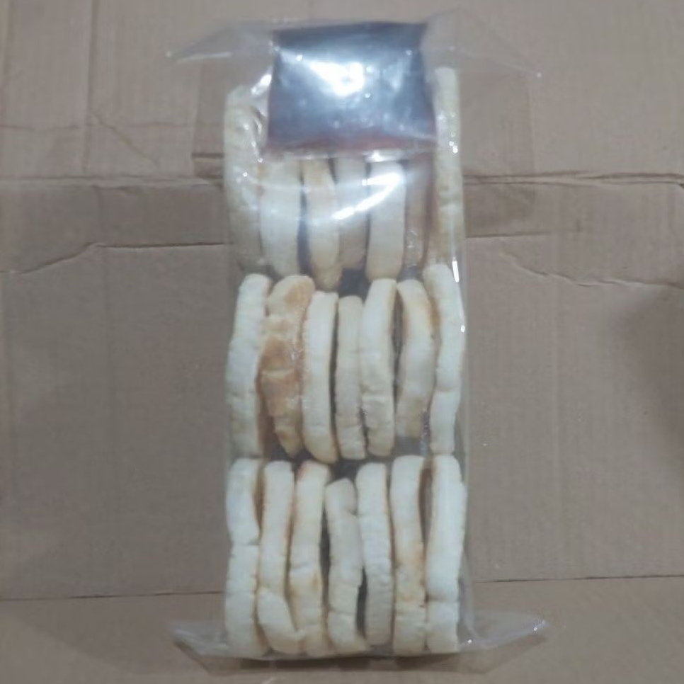 

KEMPLANG PANGGANG GABUS PALEMBANG UKURAN KANCING 3 BARIS