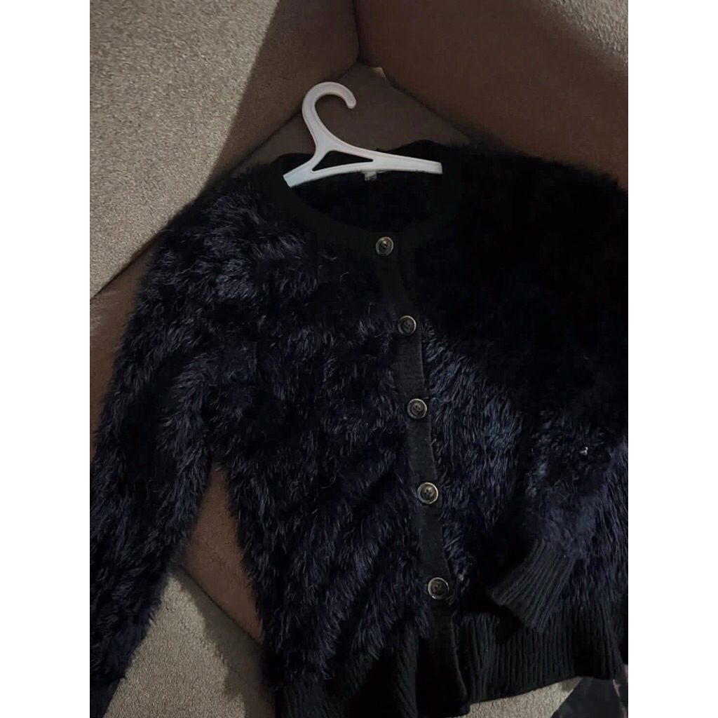 preloved cardigan,sweater crop,jaket kulit,kemeja crop,vest