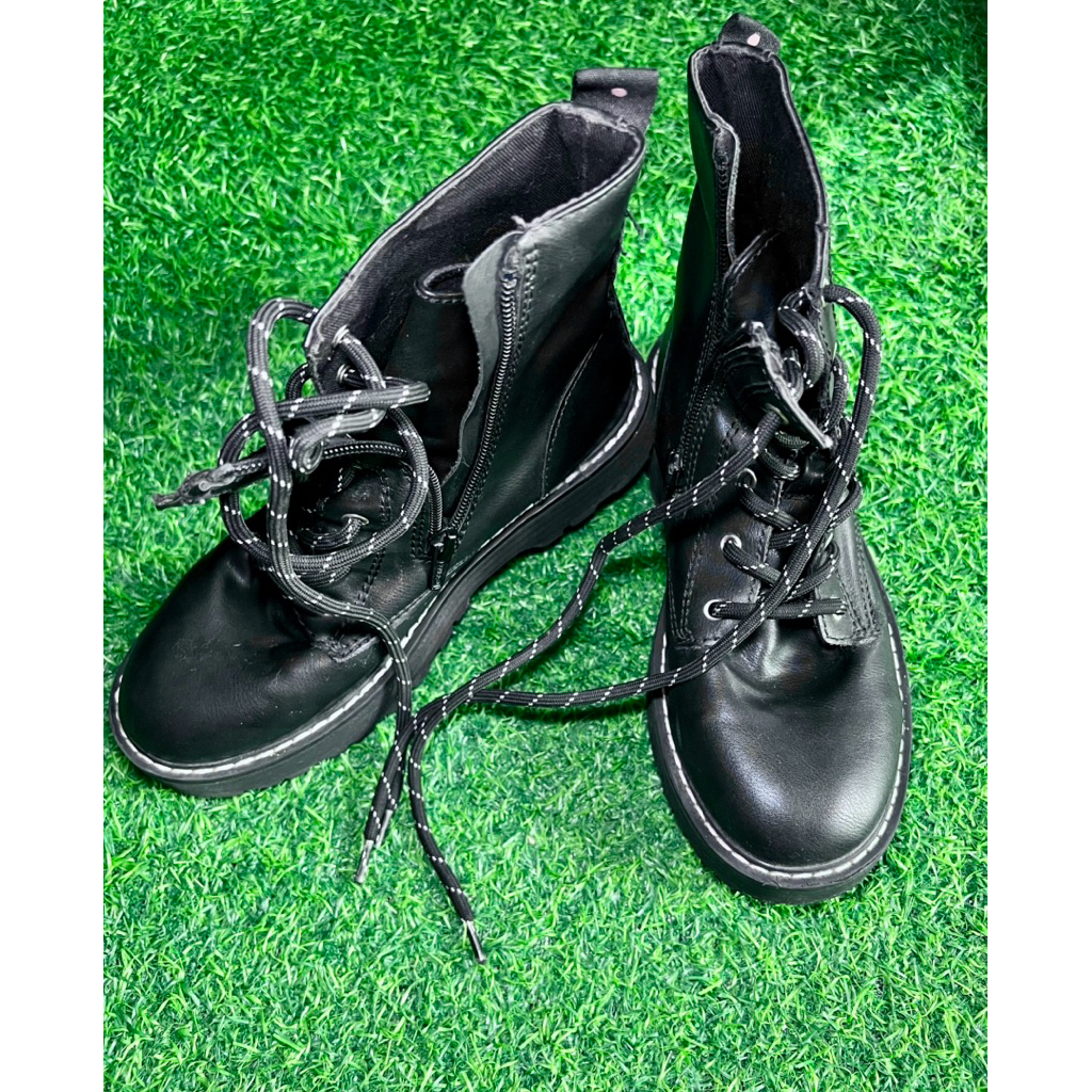 Preloved Sepatu Boots Anak Original Zara Hitam - Size 35