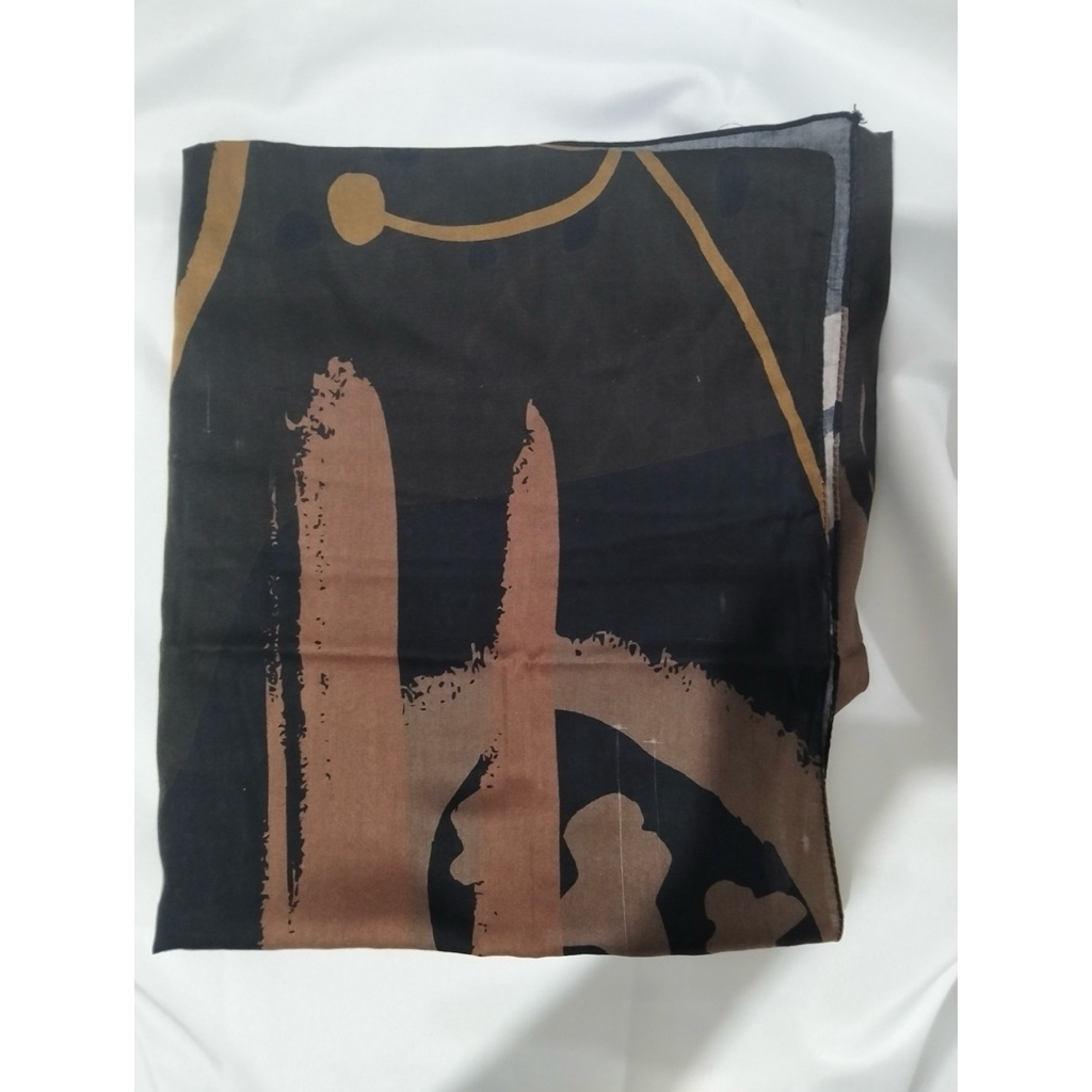 Jilbab Zayana Organic – Tencel Fascia Motif Daun Earth Tone | Preloved