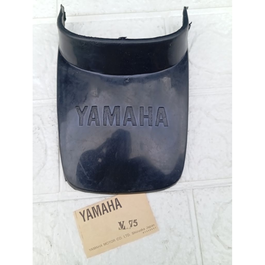 Pet lumpur spakbor belakang Yamaha V75 V 75