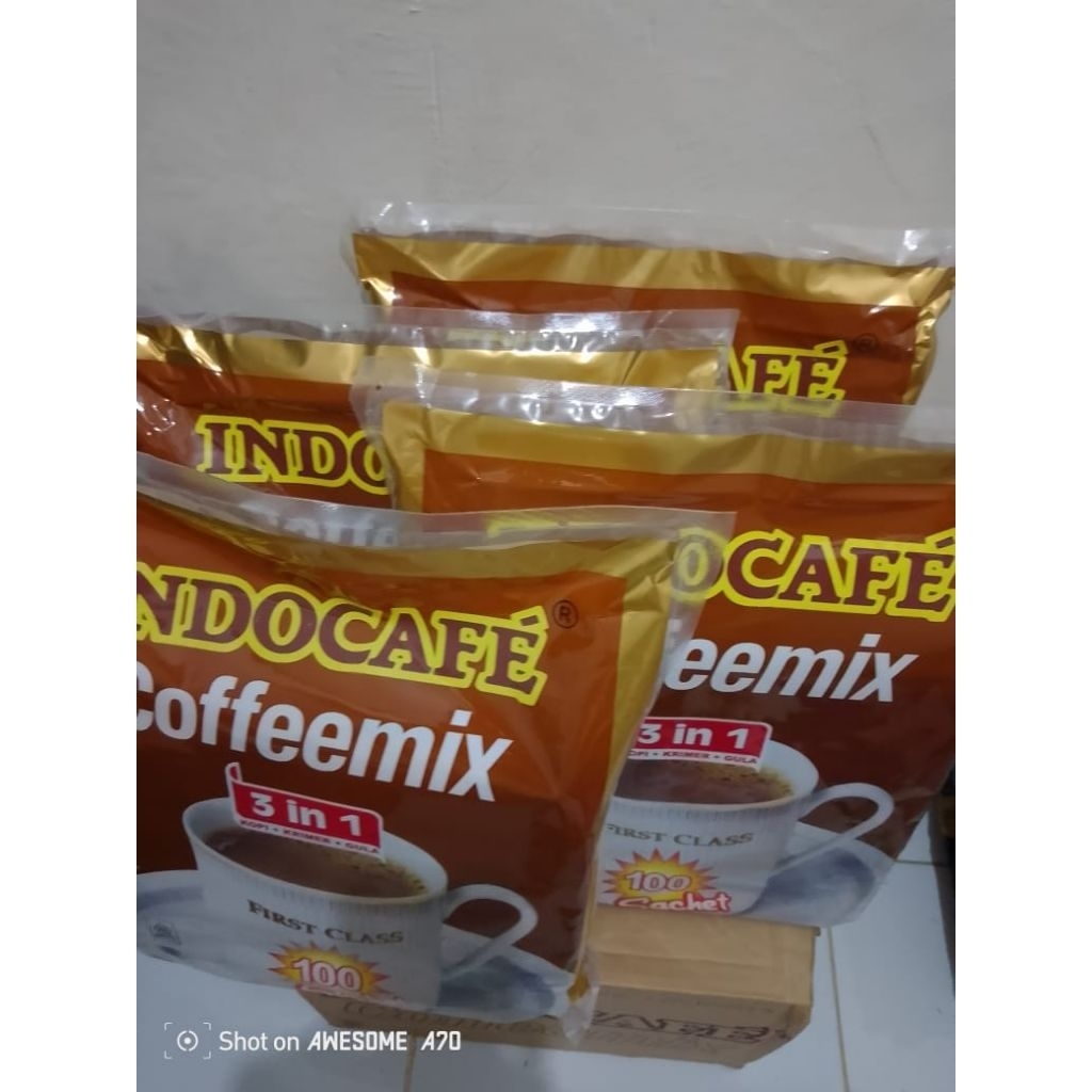 

COD Indocafe Coffemix 3in1 20gr isi 100 Sachet/10Renceng [ 1 Bag ]