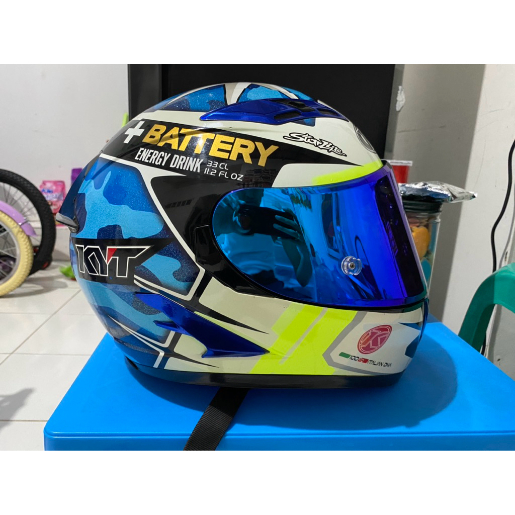 KYT Vendetta 2 Aleix Espargaro