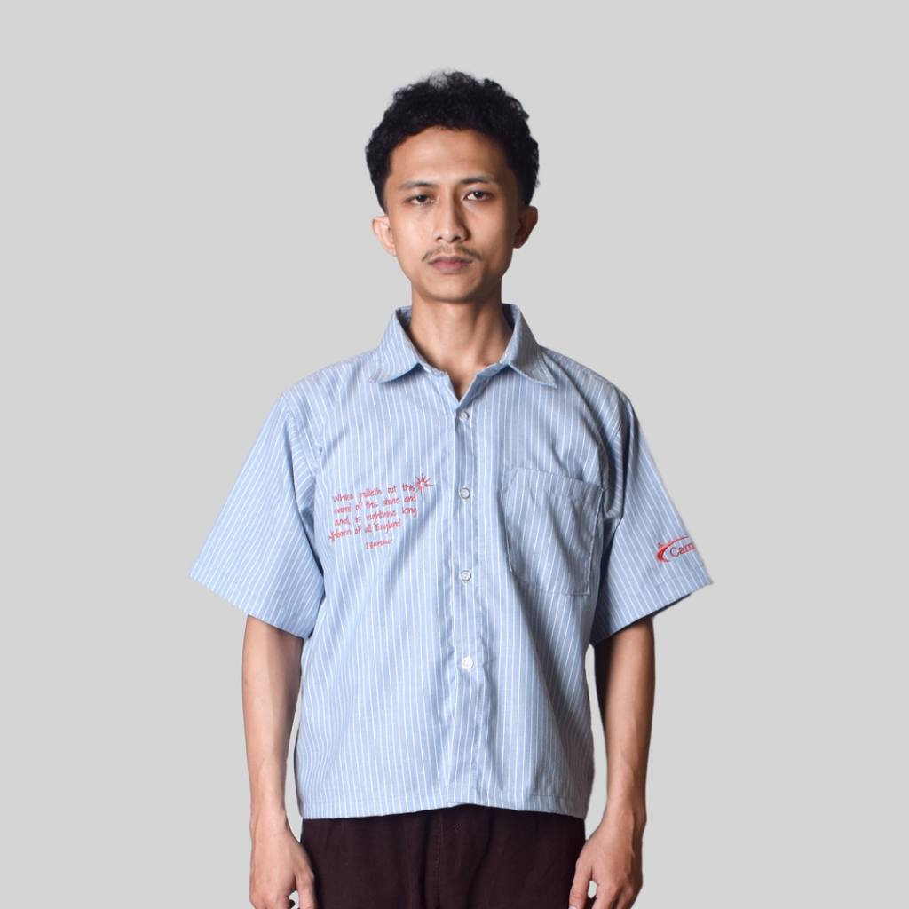 Camelot - Rizze Shirt Kemeja Biru Garis Putih Boxy Blue White Strip Boxy Shirt Kemeja Salur Biru Kem