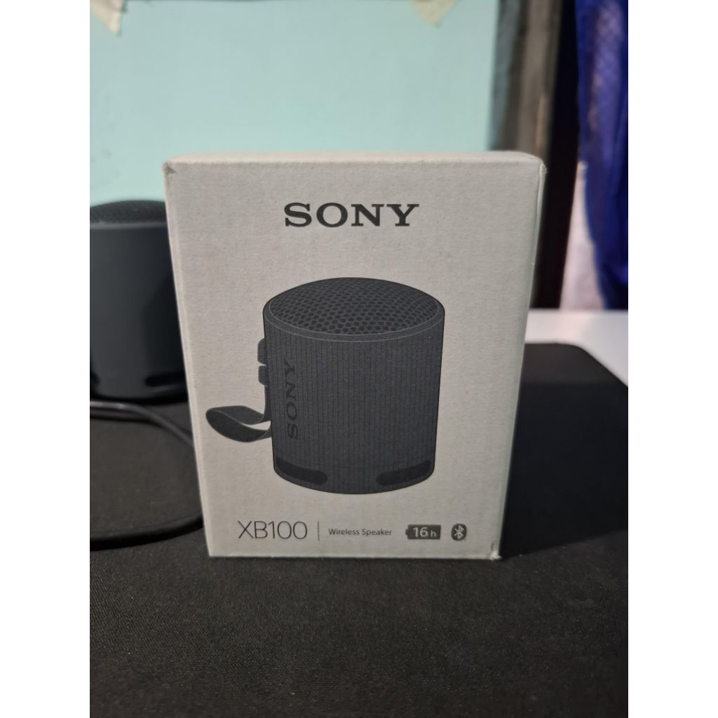 SECOND SONY SRS-XB100 Portable Wireless Speaker / XB100