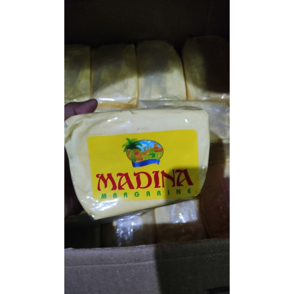 

MARGARIN MADINA 500g