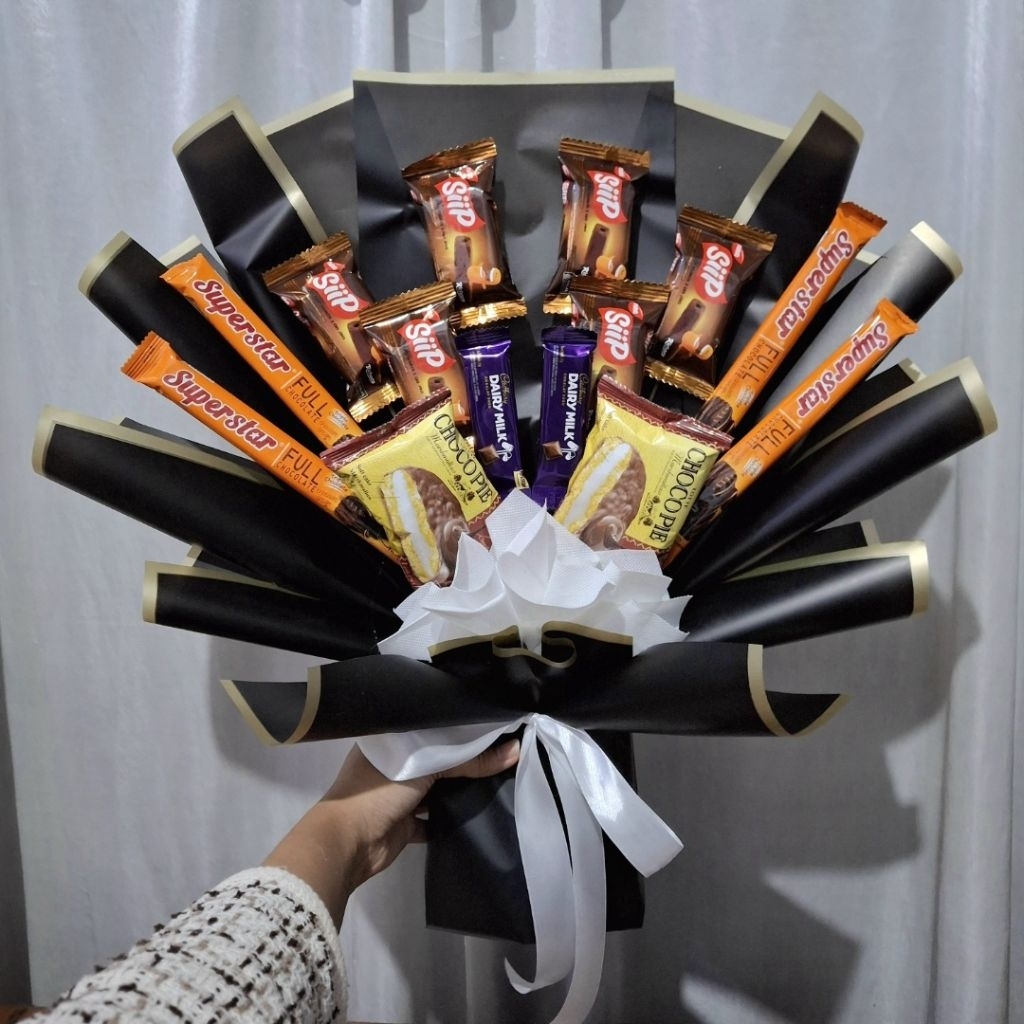 

Buket Jajan Custom Buket Wisuda Sempro Semhas
