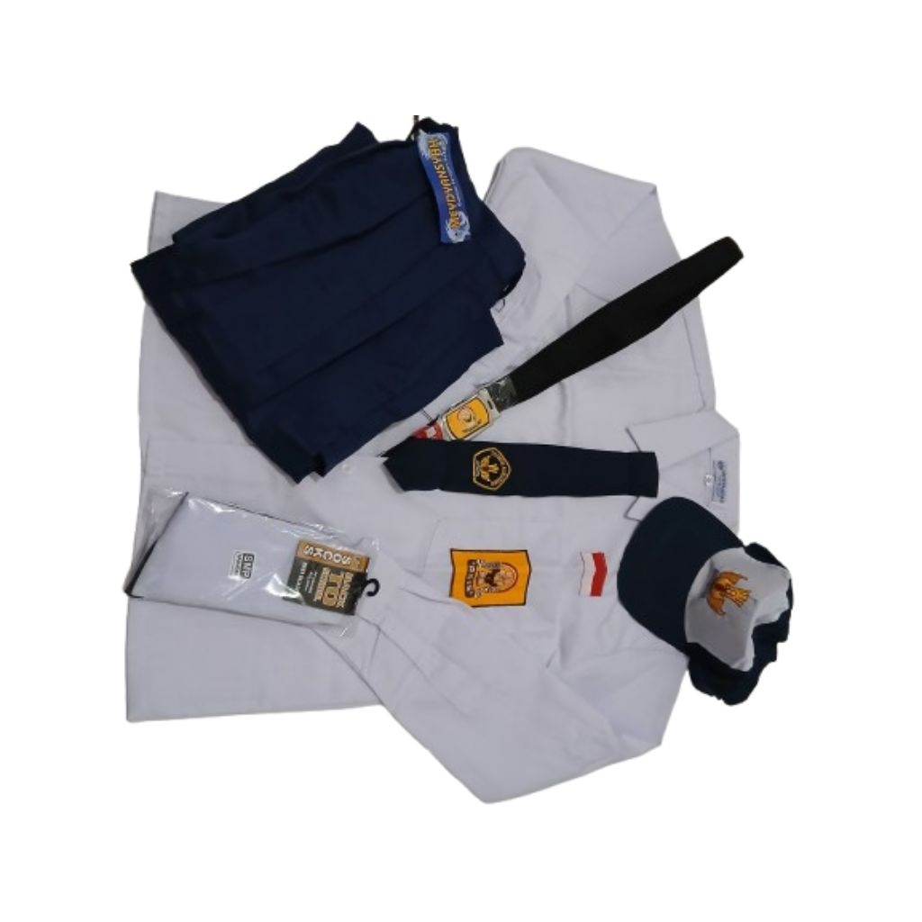 SERAGAM SMP PEREMPUAN SERAGAM SMP PEREMPUAN