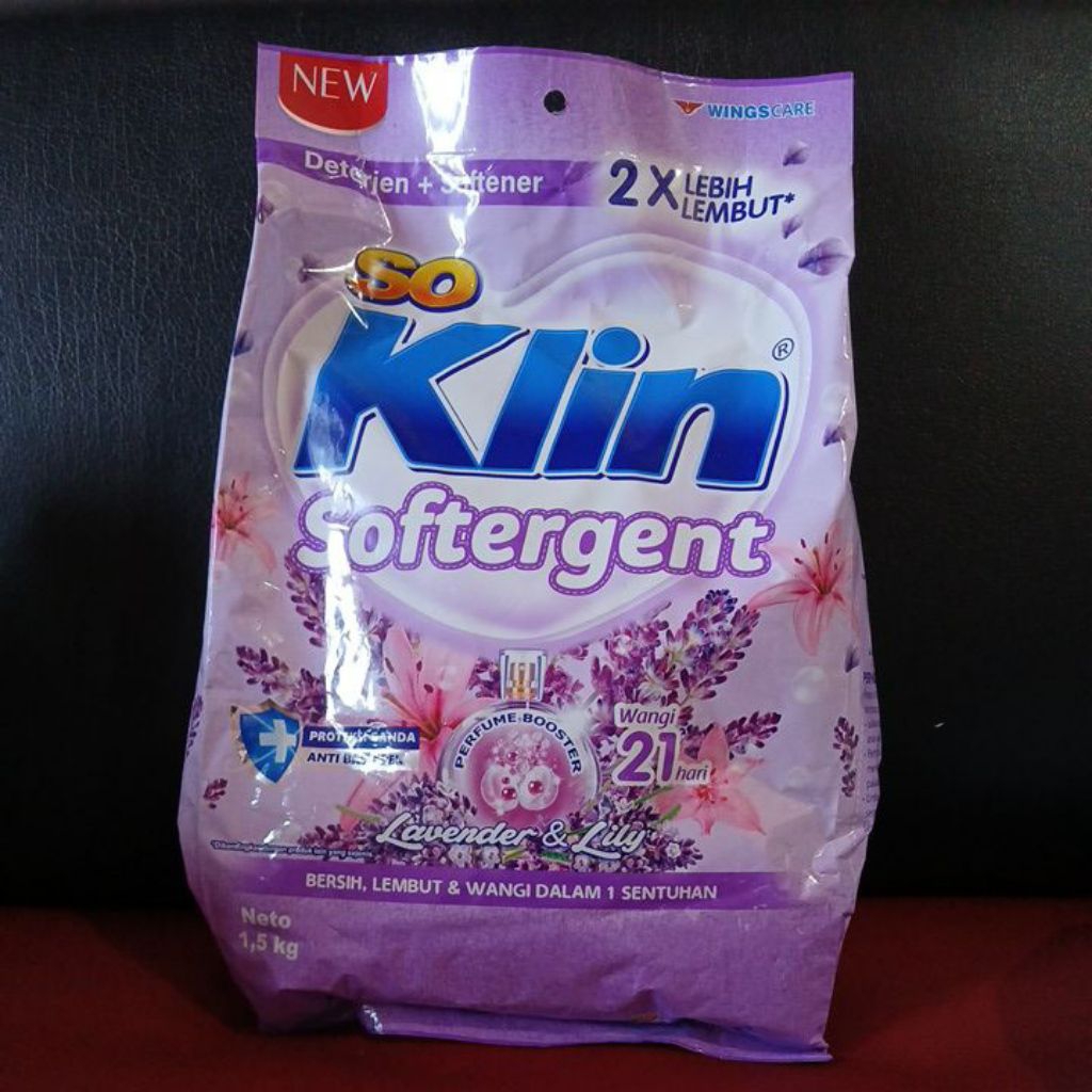 soklin detergent bubuk 1.5 kg lavender lily