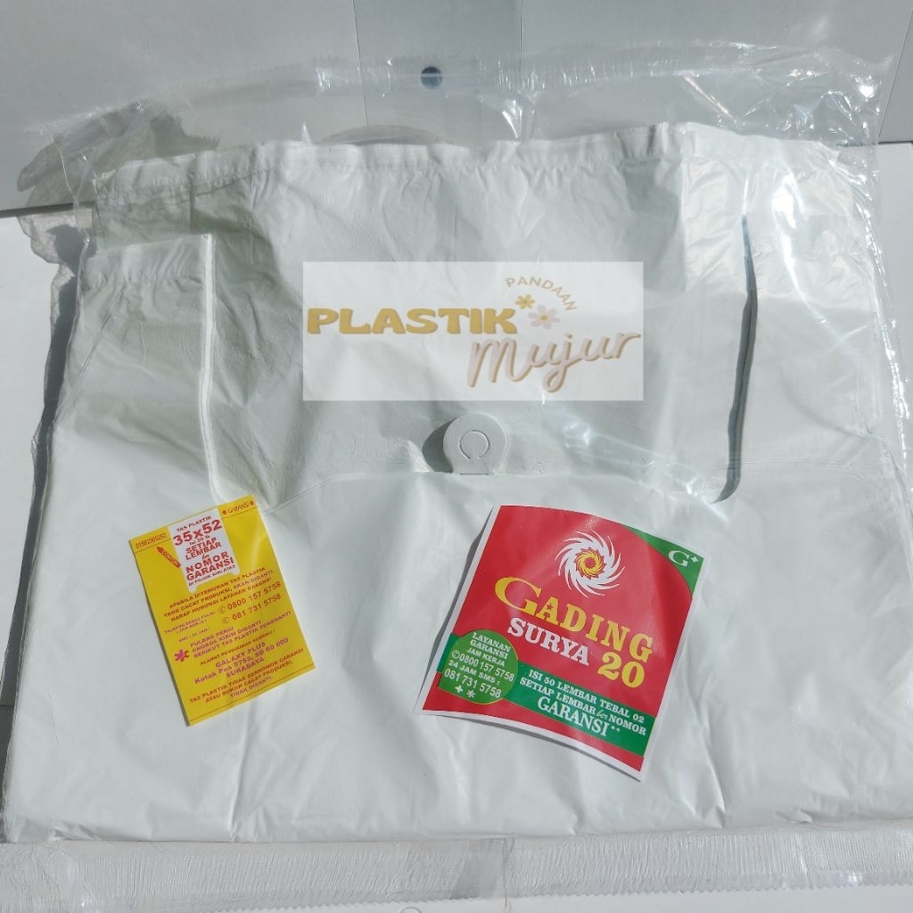 Kantong Kresek GADING SURYA 35x52 Tebal 02 Putih (isi 50) / Kresek Uk 35 Putih
