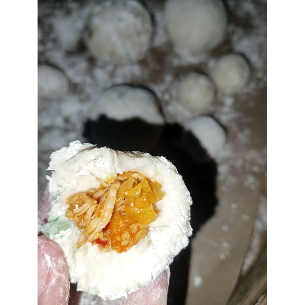 

CIWIR cireng standar isi ayam suwir pedas isi 40pcs