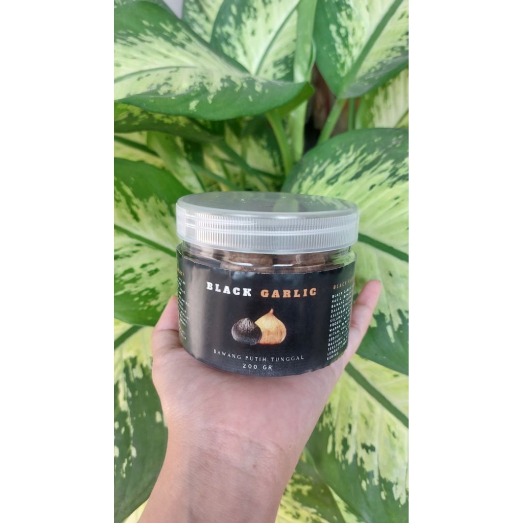 

Black Garlic - Bawang Putih Tunggal 200 gr