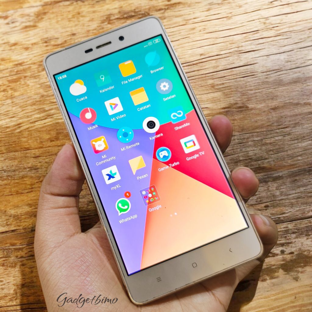 XIAOMI REDMI 3X 2/32 SECOND NORMAL BERKUALITAS HARGA TERJANGKAU