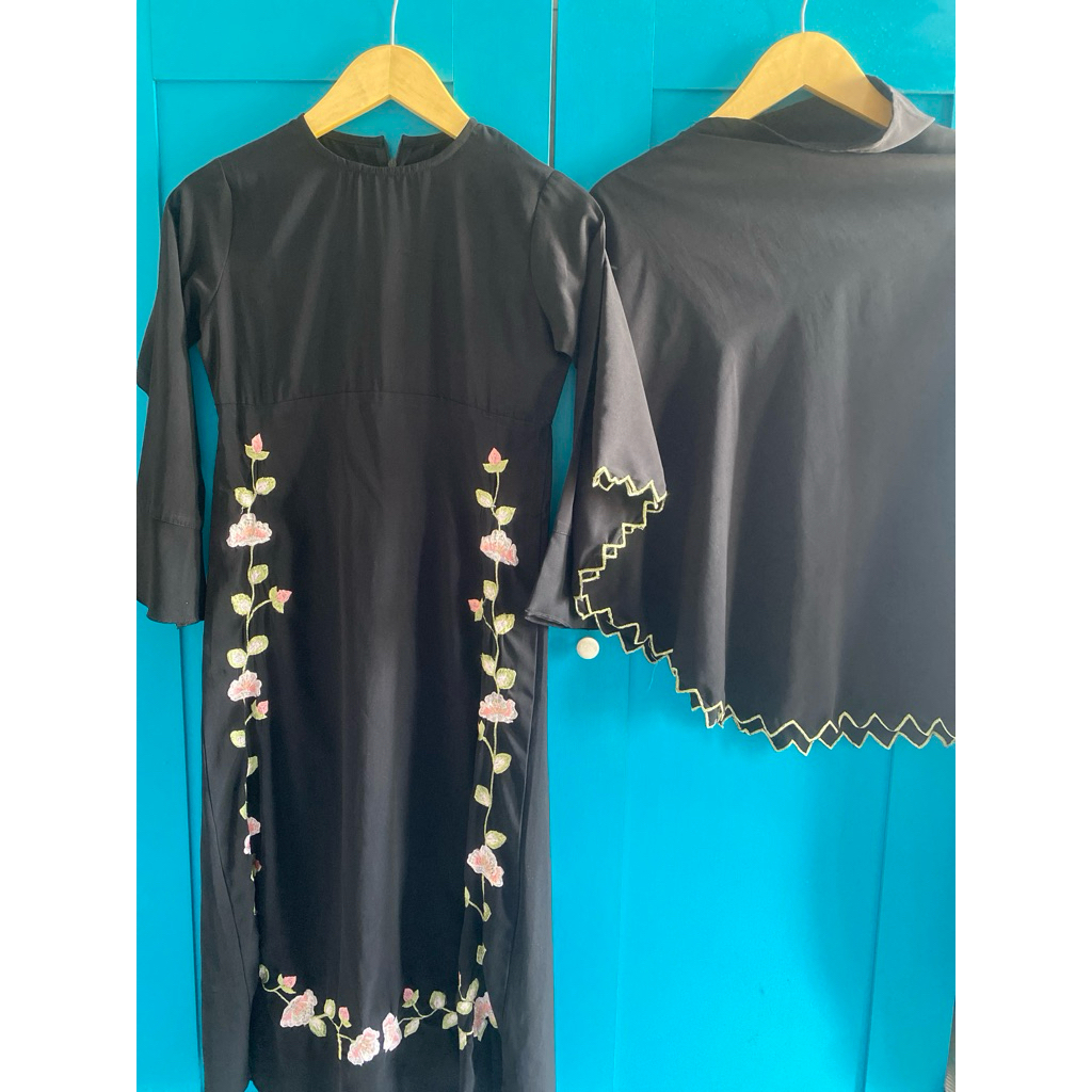 Gerai Hawa Preloved 10 Tahun