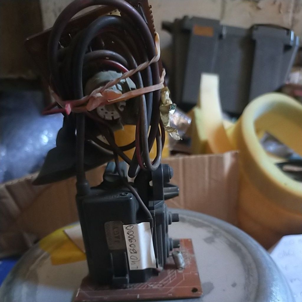 playback L40B09000 cabutan (SANYO)