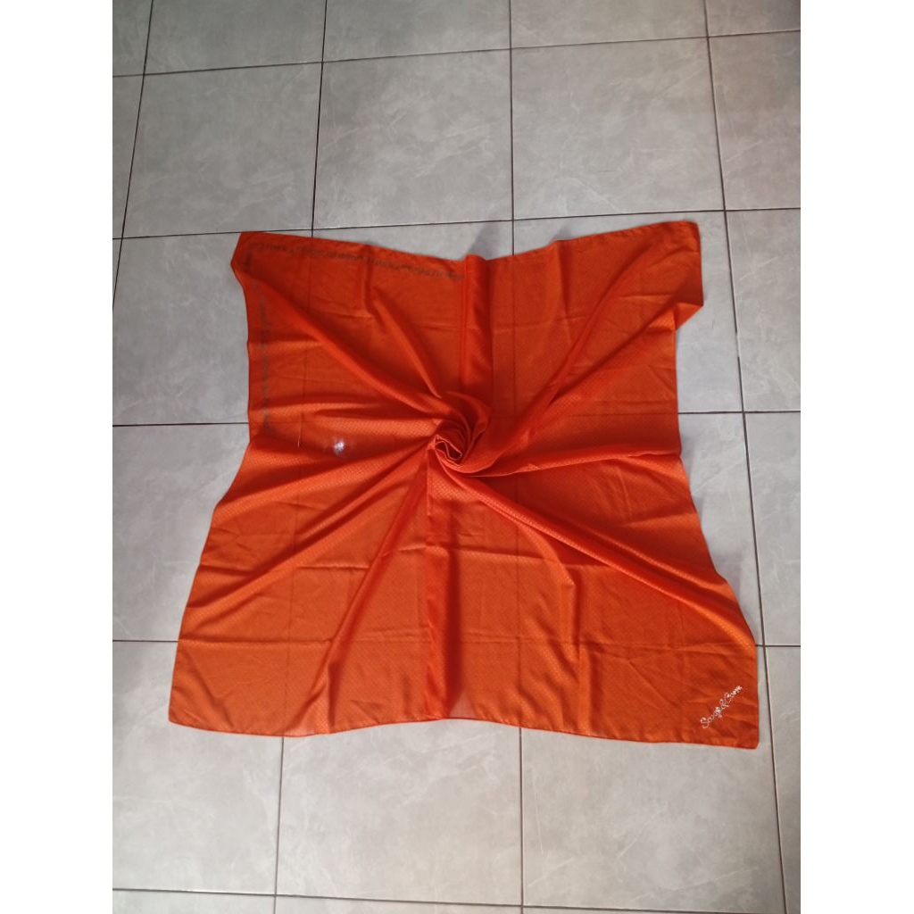 PRELOVED PRIBADI - SCOOP AND CONE