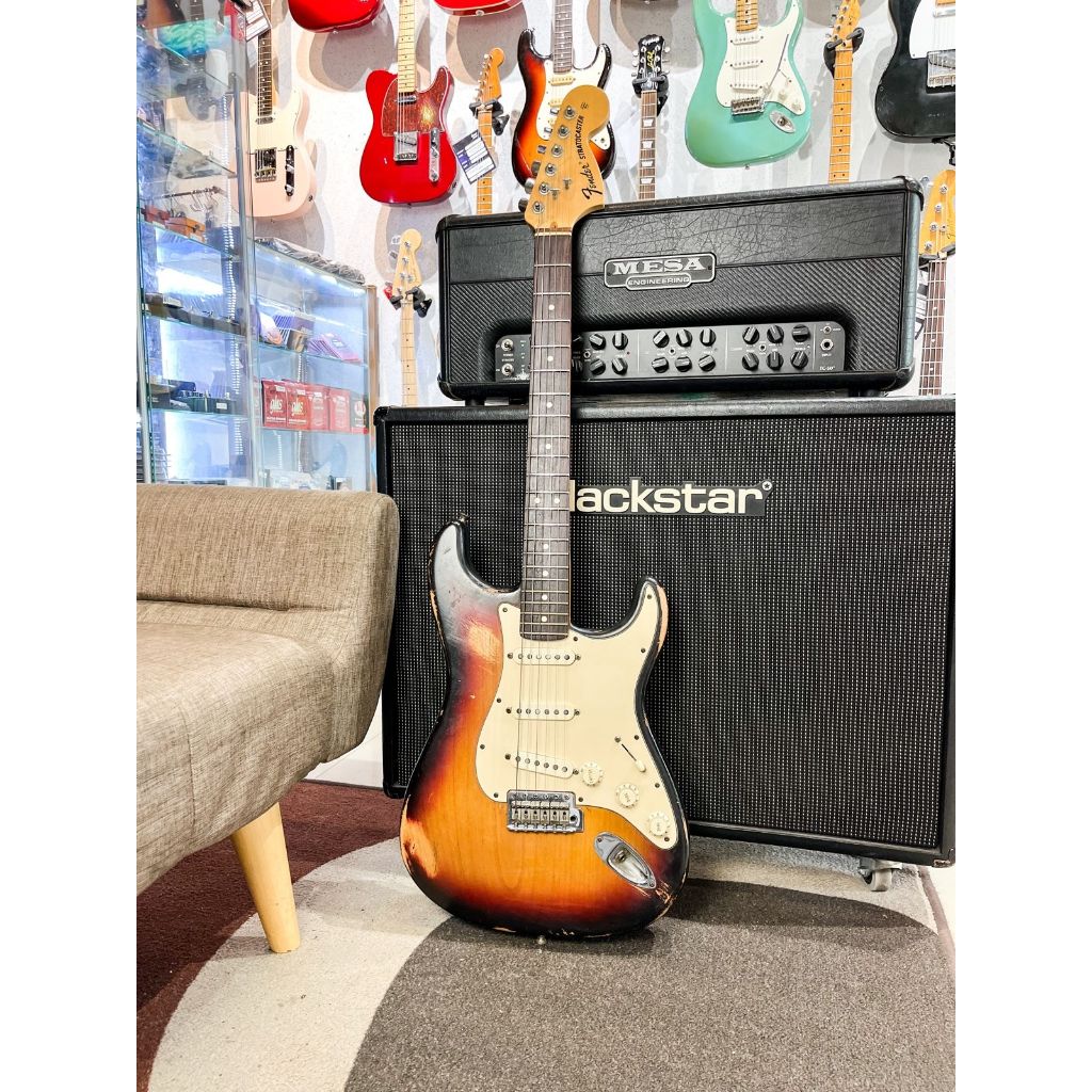 Fender stratocaster american highway one relic made in usa