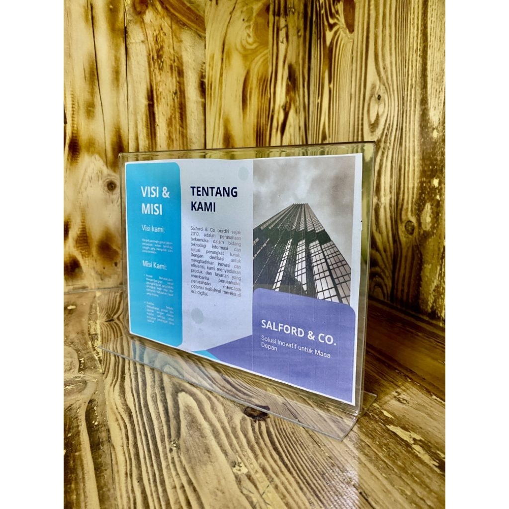 

Display Menu Akrilik Acrylic Tempat Brosur Menu Makan Qris Ukuran A5 LANDSCAPE Tebal 2mm