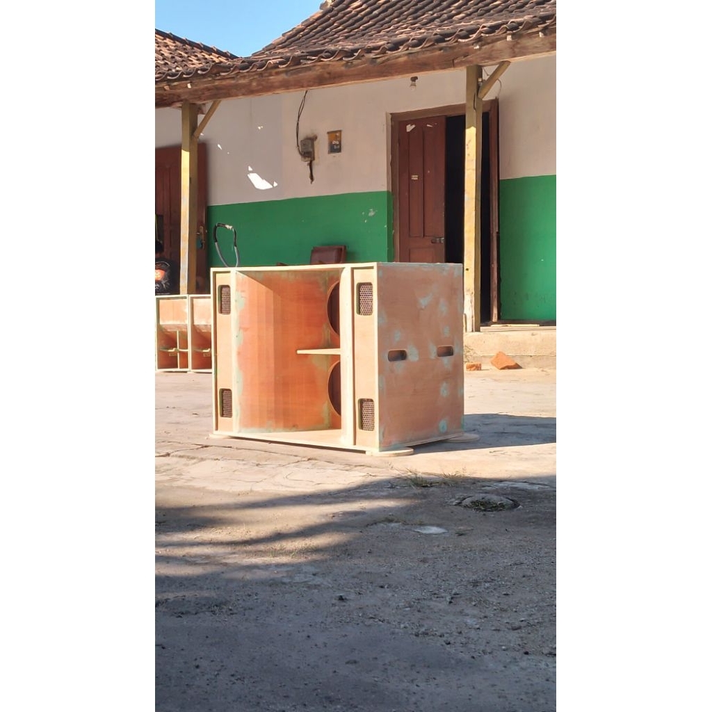 Box Gajahan 10inch double