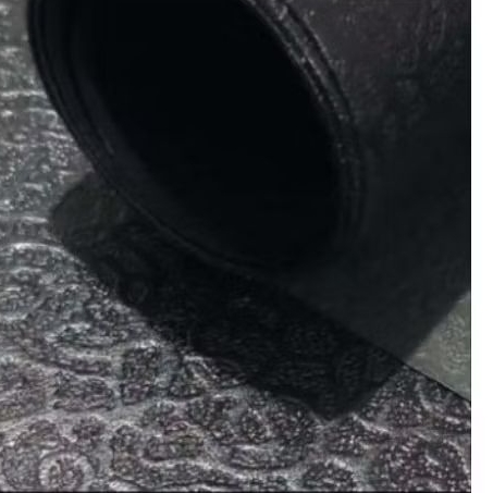 

kertas kado model tisdu serat kualitas bagus tebal warna hitam black uk 50 x64 cm