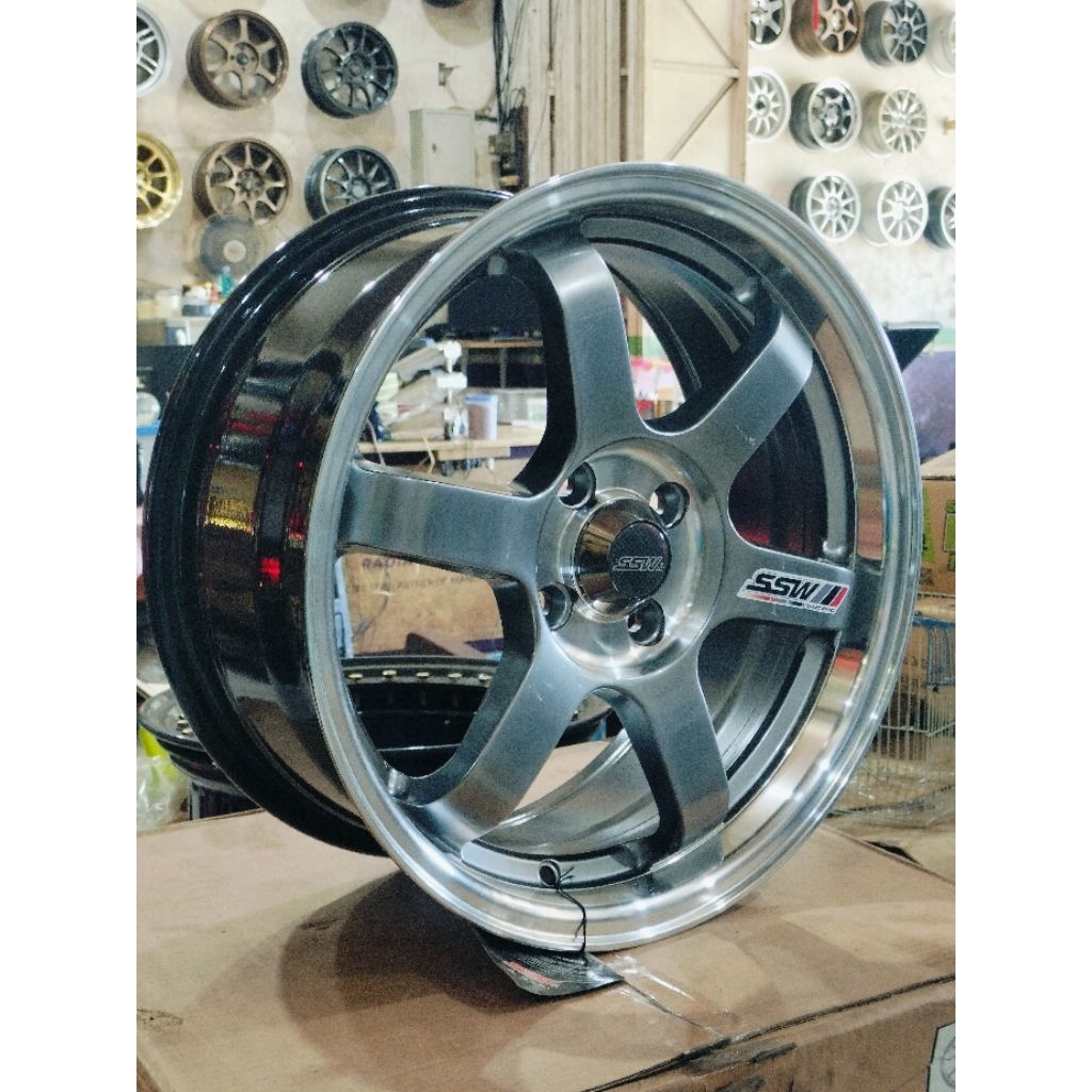 TE37 R16x7inc H4x100 ET;40 By;SSW(Thailand)