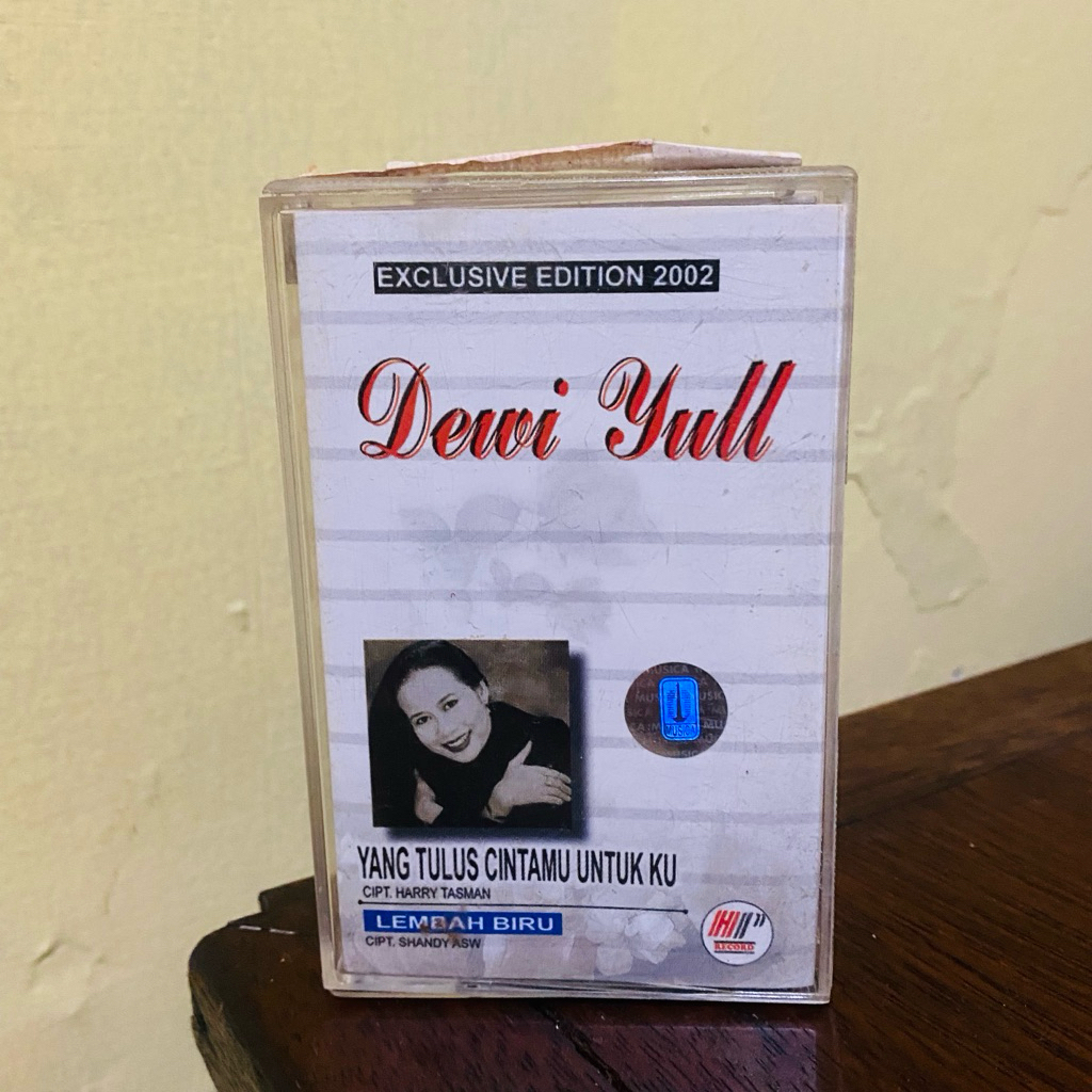 KASET PITA DEWI YULL - YANG TULUS CINTAMU UNTUKKU