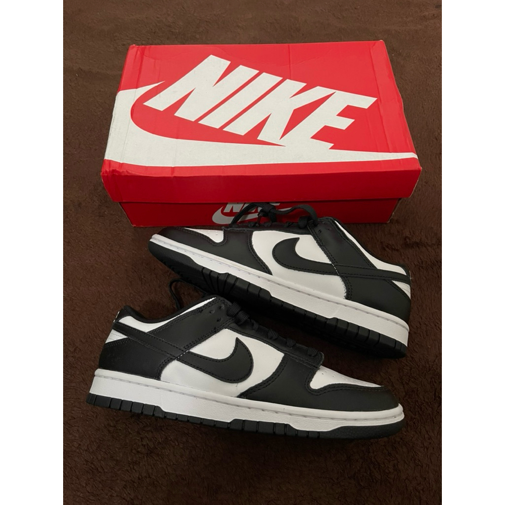 nike dunk panda low