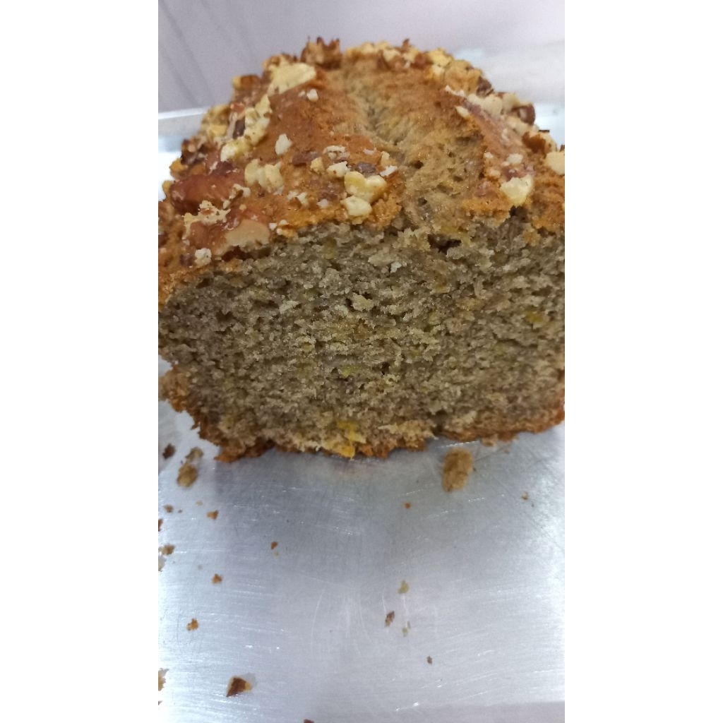 

Banana Bread Topping Walnuts