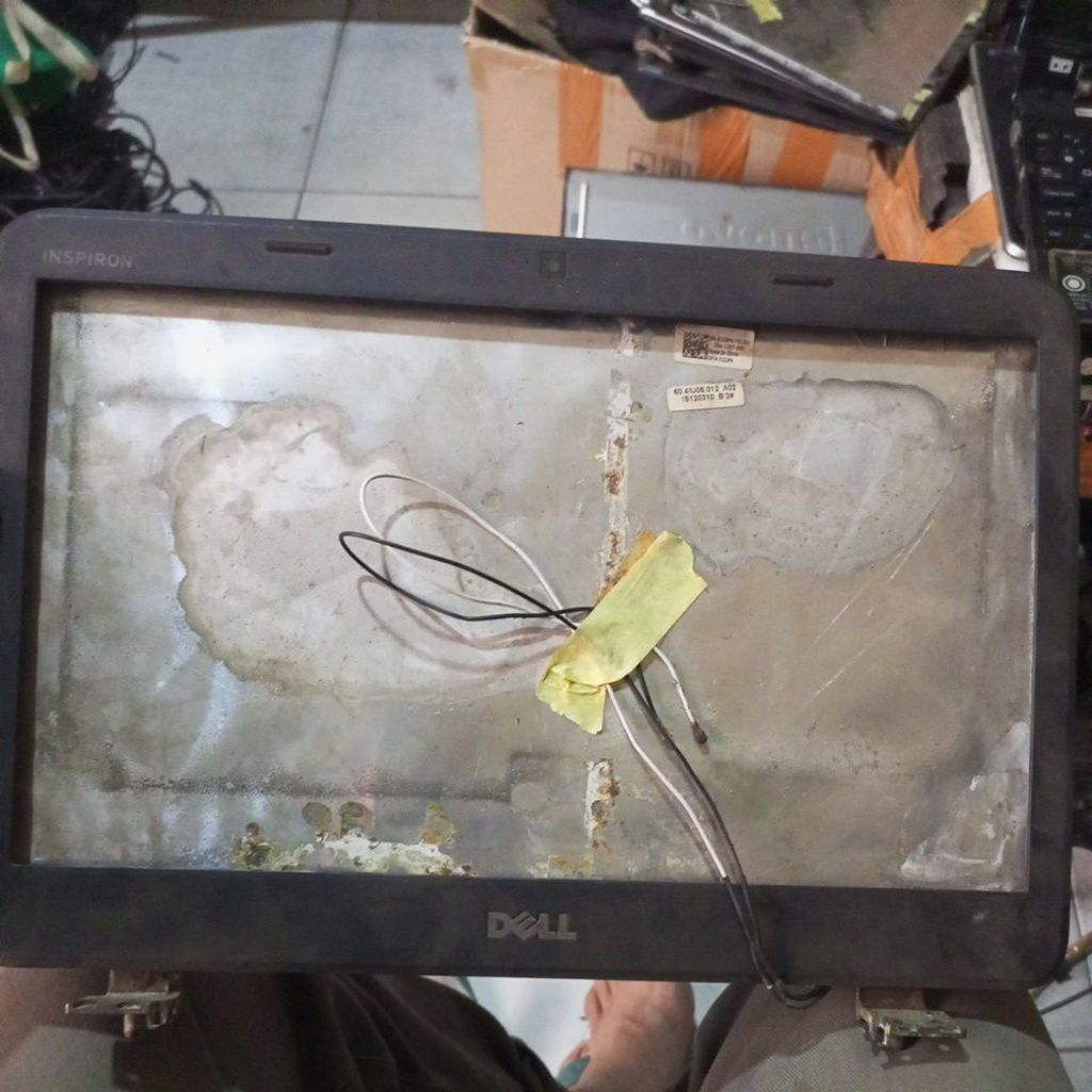 casing frame lcd laptop dell Inspiron n4030