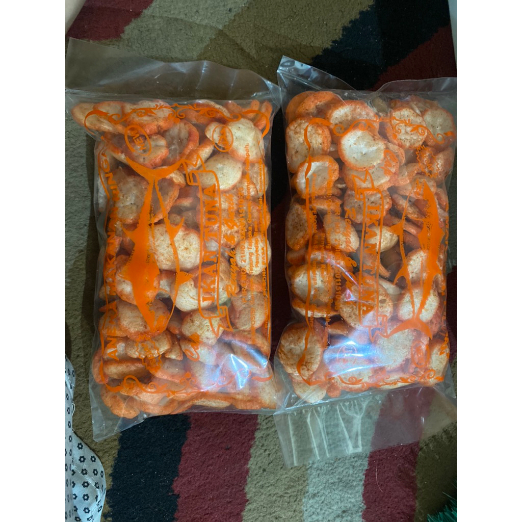 

Kerupuk Ikan Tuna Pedas 100gr