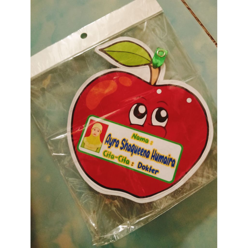 

name tag custom photo & gambar